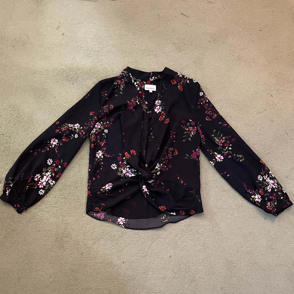 Heartloom Floral Patterned Black Blouse Sz S